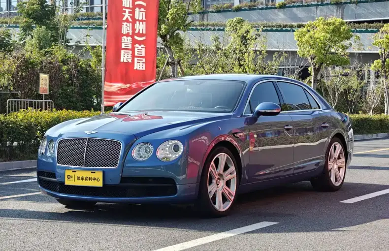 Bentley Flying Spur 2018 из Китая