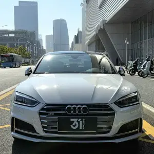 Audi S5 2018 из Китая