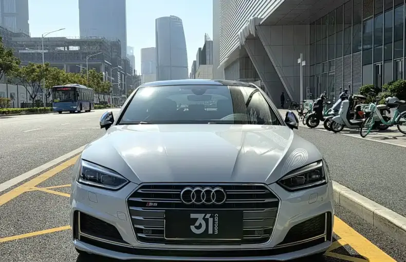 Audi S5 2018 из Китая