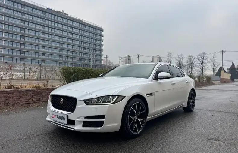Jaguar XEL 2018 из Китая