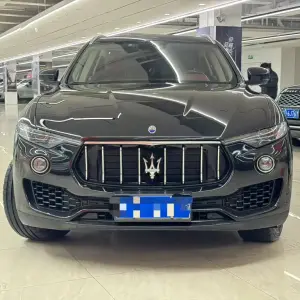Maserati Levante 2017 350 л.с. 350 л.с. 350 л.с. 350 л.с. из Китая