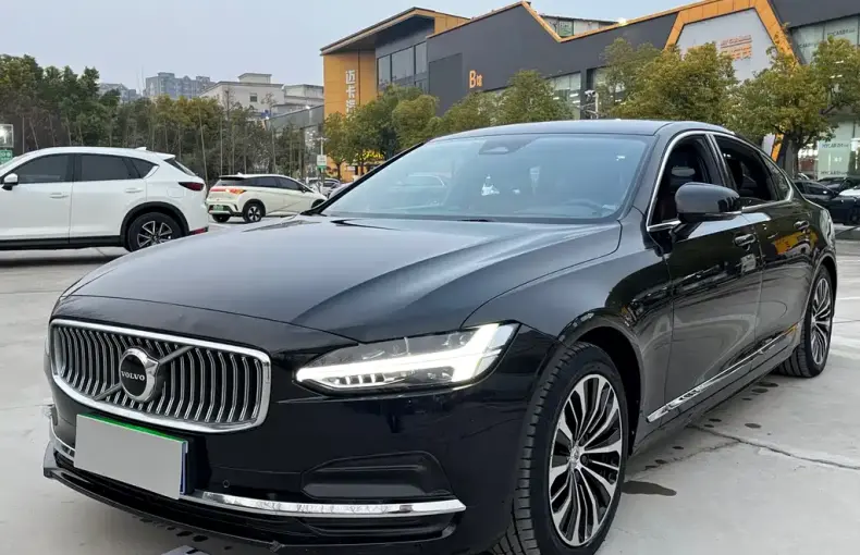 Volvo S90 2024 из Китая