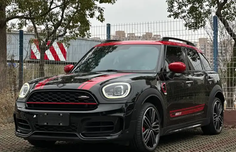 MINI Mini JCW Countryman 2022 из Китая
