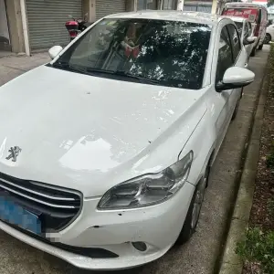 Peugeot 301 2016 117 л.с. 117 л.с. из Китая
