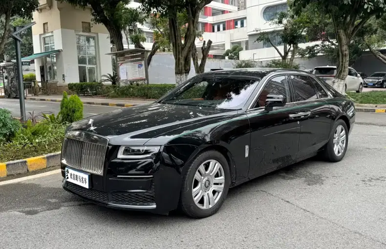 Rolls-Royce Ghost 2022 из Китая