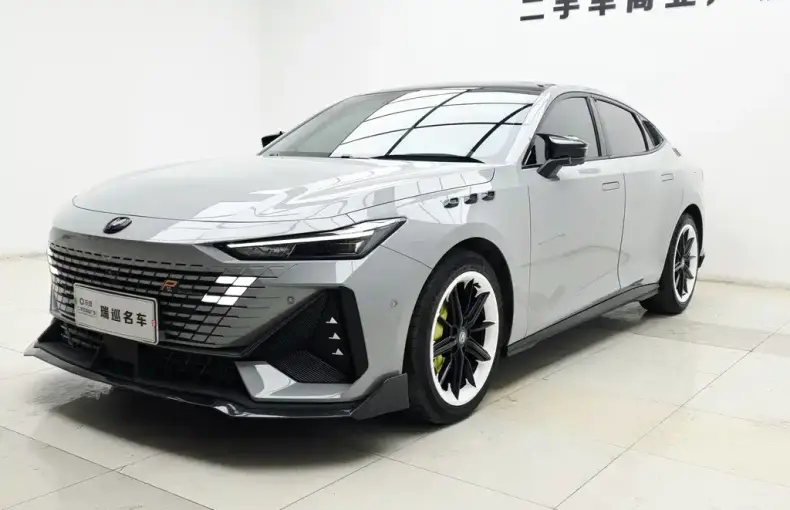 Changan UNI-V 2022 из Китая