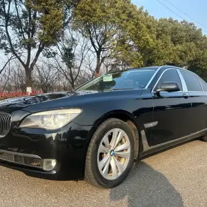 BMW 7 Series 2012 из Китая
