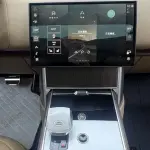 Land Rover Range Rover 2024 360 л.с. 360 л.с. из Китая