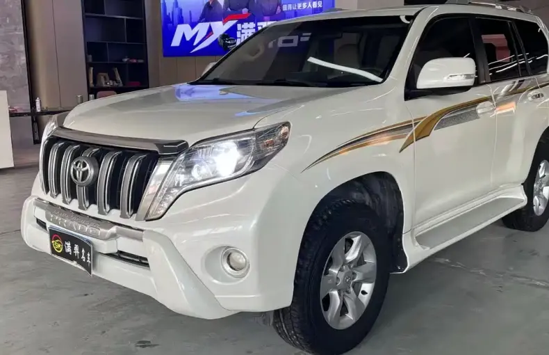 Toyota Prado (Import) 2011 из Китая