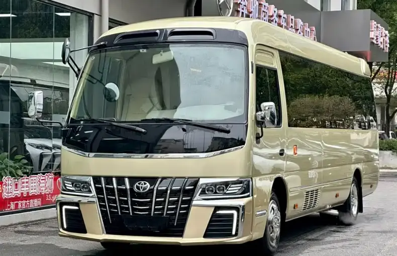 Toyota Coaster 2025 из Китая