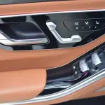 Mercedes-Benz S-Class 2023 из Китая
