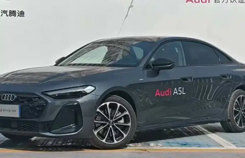 Audi 奥迪A5L 2025 из Китая
