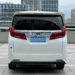 Toyota Alphard 2020 из Китая