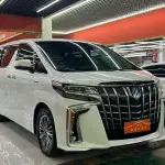 Toyota Alphard 2020 из Китая