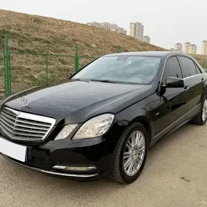 Mercedes-Benz E-Class 2011 из Китая