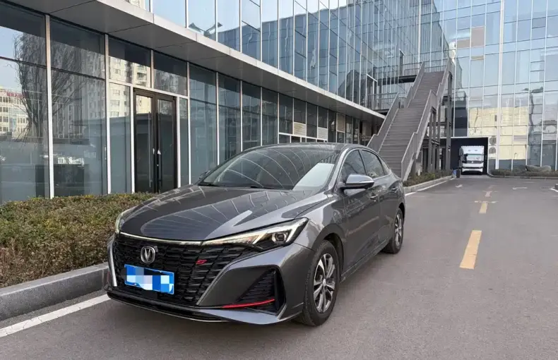 Changan Eado 2023 из Китая