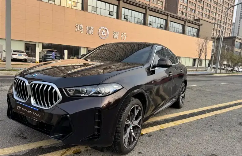 BMW X6 2025 из Китая
