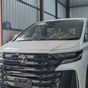 Toyota Vellfire 2024 из Китая