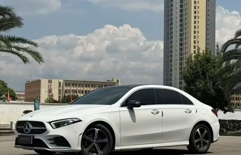 Mercedes-Benz A-Class 2023 из Китая