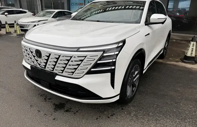 Changan 长安CS75PLUS из Китая