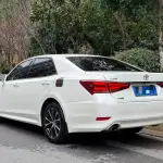 Toyota Crown 2018 из Китая