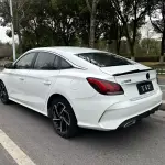 MG MG5 2022 из Китая