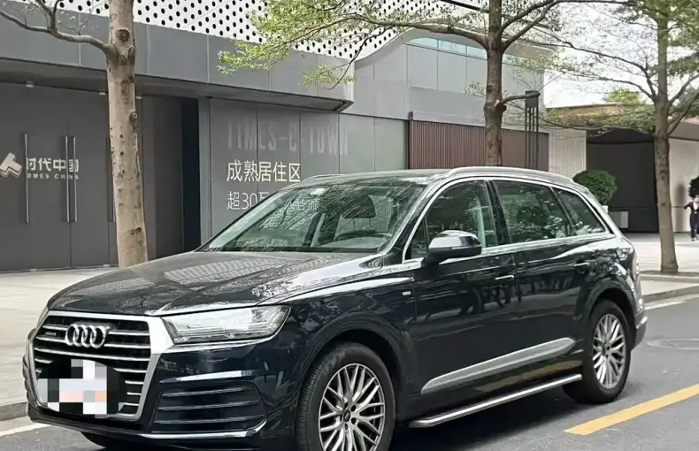Audi Q7 2017 из Китая