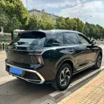 Hongqi Hongqi HS3 2024 из Китая