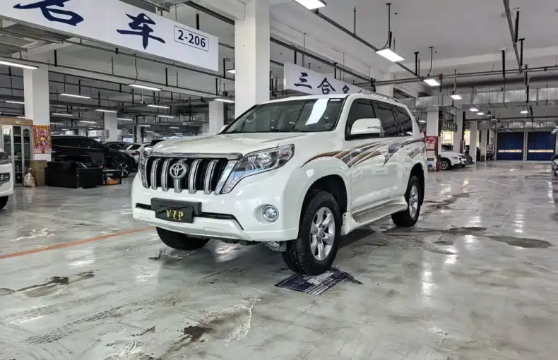 Toyota Prado (Import) 2014 из Китая