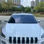 Jeep Cherokee 2016 175 л.с. из Китая