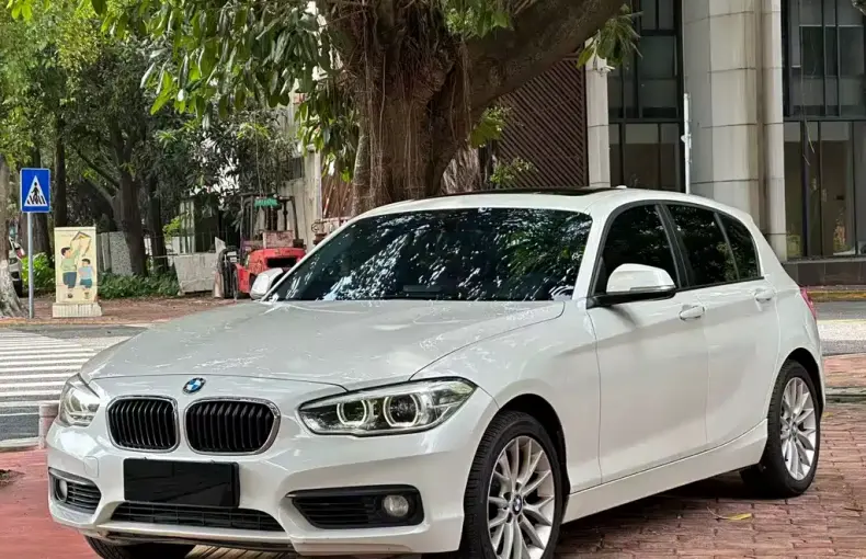 BMW 1 Series (Import) 2015 из Китая