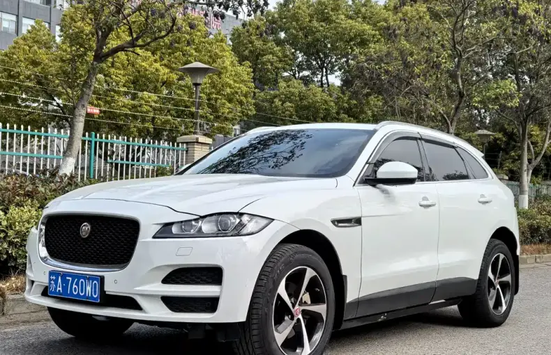 Jaguar F-PACE 2021 из Китая