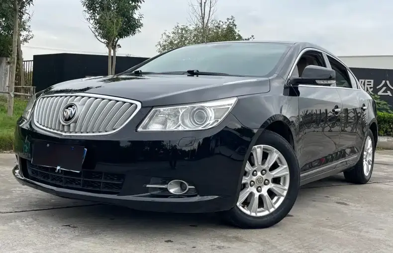 Buick LaCrosse 2011 из Китая