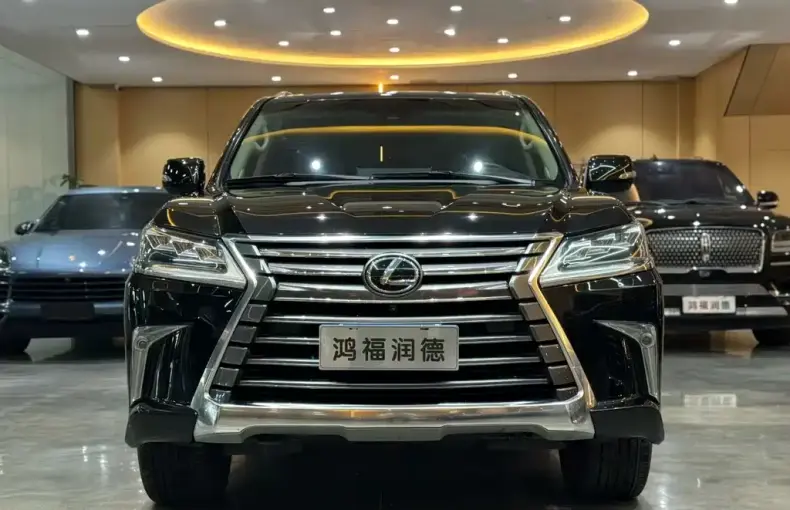 Lexus LX 2017 из Китая