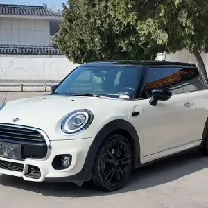MINI Mini 2021 136 л.с. 136 л.с. 136 л.с. 136 л.с. из Китая
