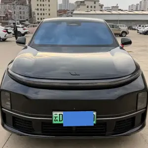 Li Auto Li L7 2023 449 л.с. 449 л.с. 449 л.с. из Китая