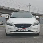 Volvo V40 2016 из Китая