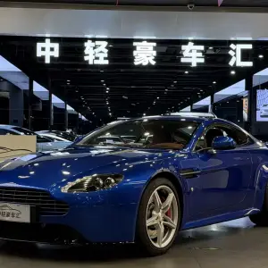 Aston Martin V8 Vantage 2017 из Китая