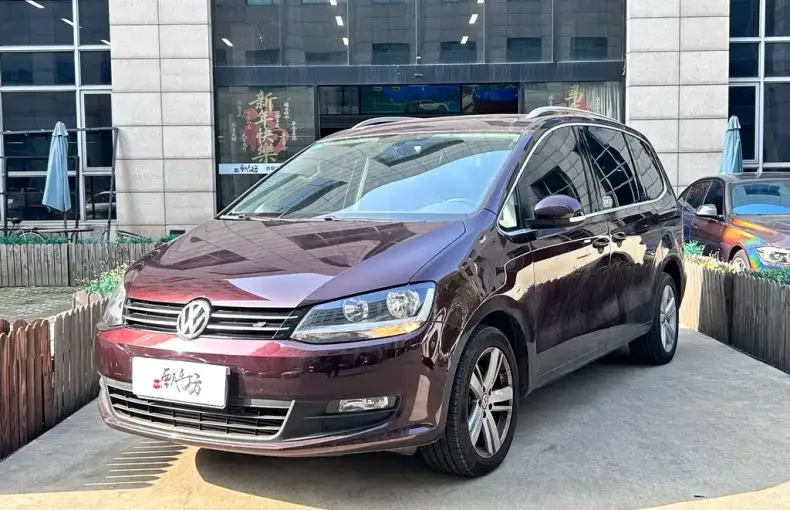 Volkswagen Sharan 2019 из Китая