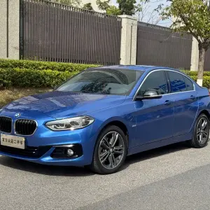 BMW 1 Series 2018 136 л.с. 136 л.с. 136 л.с. из Китая