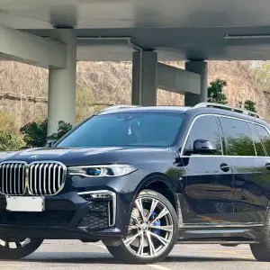 BMW X7 2022 340 л.с. 340 л.с. 340 л.с. из Китая