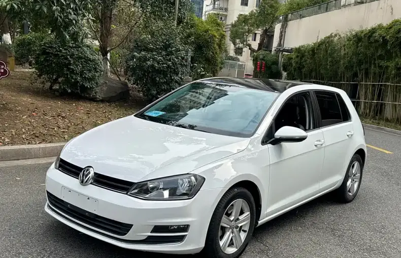 Volkswagen Golf 2015 из Китая