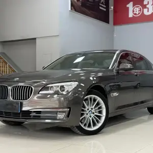 BMW 7 Series 2013 320 л.с. 320 л.с. 320 л.с. из Китая
