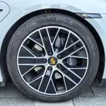 Porsche Taycan 2023 из Китая