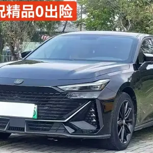 Changan UNI-V iDD 2023 из Китая