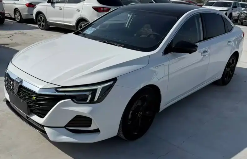 Roewe i6 MAX New Energy 2021 из Китая