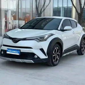 Toyota C-HR 2018 из Китая