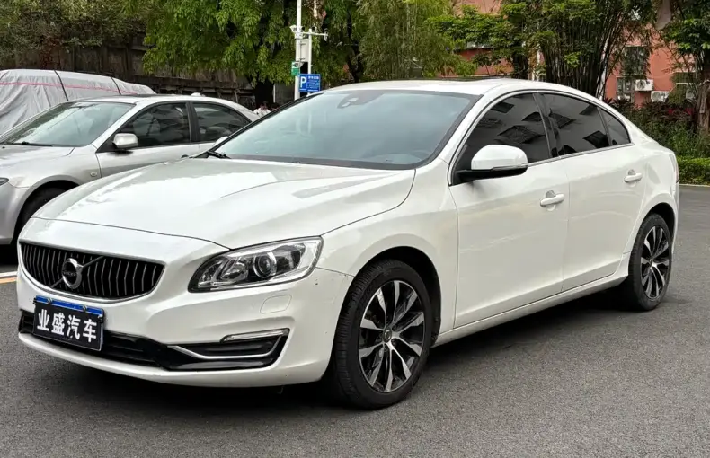 Volvo S60 2018 из Китая