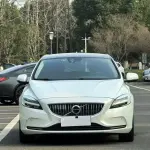 Volvo V40 2017 из Китая