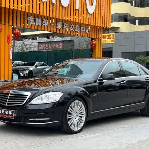 Mercedes-Benz S-Class 2011 306 л.с. 306 л.с. из Китая